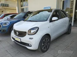 Bianco Usata 2016 Smart ForFour Passion Tre volumi | 9300 € (Buon prezzo)