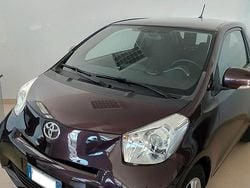 Usata 2010 Toyota iQ Due volumi | 7900 € (Molto cara)