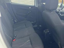 Bianco Usata 2012 Peugeot 208 Due volumi | 3999 € (Buon prezzo)