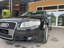 Nero Usata 2007 Audi A4 Tre volumi | 3650 € (Buon prezzo)