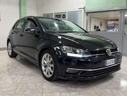 Nero Usata 2020 VW Golf VII Executive Tre volumi | 18.900 € (Buon prezzo)