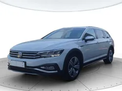 Glacier white metallizzato Usata 2022 VW Passat Alltrack Station wagon | 31.900 € (Buon prezzo)