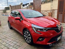 Rosso Usata 2020 Renault Clio V Intens Tre volumi | 11.800 € (Buon prezzo)