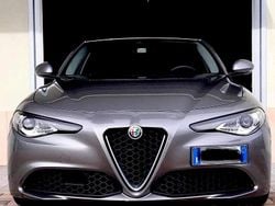 Grigio Usata 2017 Alfa Romeo Giulia Tre volumi | 20.000 € (Cara)
