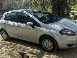 Grigio Usata 2005 Fiat Grande Punto Active Due volumi | 1499 € (Cara)