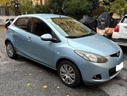 Blu Usata 2009 Mazda 2 Tre volumi | 3200 € (Ottimo prezzo)