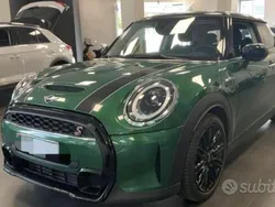 Verde Usata 2023 Mini Cooper S Essential Due volumi | 26.500 € (Ottimo prezzo)