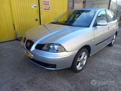 Grigio(met.) Usata 2008 Seat Ibiza Tre volumi | 2900 € (Ottimo prezzo)