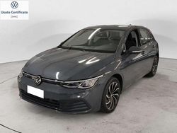 Grigio Usata 2022 VW Golf VIII Life Tre volumi | 21.000 € (Buon prezzo)