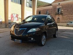 Nero Usata 2013 Lancia Ypsilon Due volumi | 2500 €
