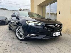 Blu/azzurro Usata 2018 Opel Insignia Tre volumi | 13.900 € (Buon prezzo)