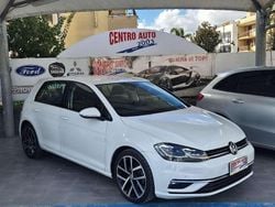 Bianco Usata 2017 VW Golf VII Highline Tre volumi | 13.500 € (Buon prezzo)