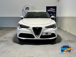 Bianco Usata 2019 Alfa Romeo Stelvio Tech Edition SUV | 19.890 € (Buon prezzo)