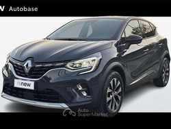 Blu Usata 2023 Renault Captur Techno SUV | 18.990 € (Buon prezzo)