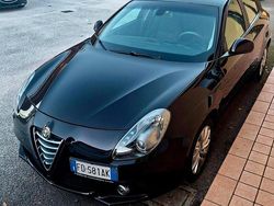 Marrone Usata 2016 Alfa Romeo Giulietta Super Tre volumi | 6990 € (Buon prezzo)