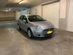 Usata 2010 Fiat Punto Due volumi | 4450 € (Buon prezzo)