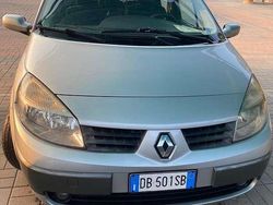 Argento Usata 2006 Renault Scénic II Authentique Monovolume | 1200 € (Ottimo prezzo)
