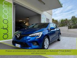 Blu/azzurro Usata 2021 Renault Clio V Zen Tre volumi | 11.450 € (Buon prezzo)