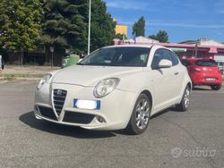 Bianco Usata 2011 Alfa Romeo MiTo Due volumi | 4400 € (Buon prezzo)