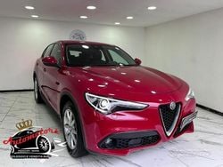 Rosso Usata 2018 Alfa Romeo Stelvio Executive SUV | 24.500 € (Buon prezzo)