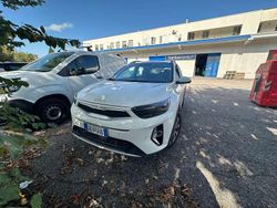 Bianco Usata 2022 Kia Stonic Urban SUV | 16.000 € (Buon prezzo)