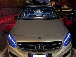 Grigio Usata 2017 Mercedes B180 Premium Monovolume | 10.499 €