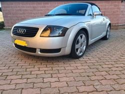 Grigio Usata 2002 Audi TT | 7000 € (Molto cara)