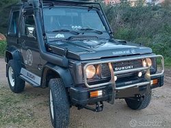 Nero Usata 1990 Suzuki Samurai SUV | 11.111 €