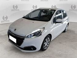 Bianco Usata 2019 Peugeot 208 Active Due volumi | 10.900 € (Ottimo prezzo)