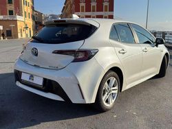 Perla Usata 2021 Toyota Corolla Tre volumi | 15.700 € (Ottimo prezzo)