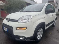 Bianco Usata 2021 Fiat Panda Street Tre volumi | 7950 € (Ottimo prezzo)