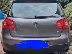 Grigio Usata 2008 VW Golf VI Due volumi | 1800 € (Cara)