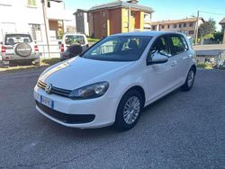 Bianco Usata 2011 VW Golf VI United Tre volumi | 5300 €