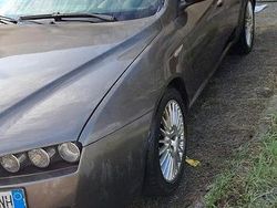 Marrone Usata 2007 Alfa Romeo 159 Tre volumi | 2000 €