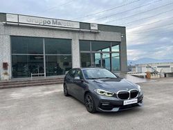 Mineralgrau metallic Usata 2020 BMW 118 Sport Line Due volumi | 22.900 € (Ottimo prezzo)