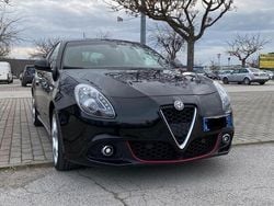 Nero Usata 2017 Alfa Romeo Giulietta Due volumi | 12.400 € (Buon prezzo)