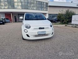 Bianco Usata 2022 Fiat 500e Icon Cabrio | 18.400 € (Buon prezzo)