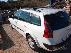 Usata 2012 Renault Mégane III | 1300 €