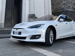 Usata 2019 Tesla Model S Tre volumi | 36.000 € (Buon prezzo)