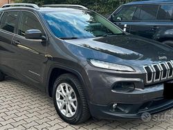 Nero Usata 2016 Jeep Cherokee Longitude SUV | 13.900 € (Buon prezzo)