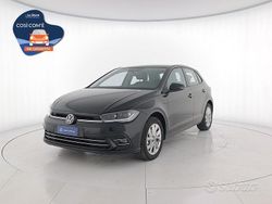 Deep black perlato Usata 2024 VW Polo Style Tre volumi | 19.200 € (Buon prezzo)