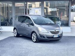 Grigio Usata 2012 Opel Meriva Monovolume | 6400 € (Buon prezzo)