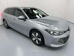 Dolomite silver Usata 2025 VW Passat Business Station wagon | 34.900 €