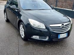 Nero Usata 2011 Opel Insignia Station wagon | 4400 € (Buon prezzo)
