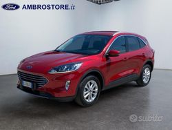 Lucid red Usata 2022 Ford Kuga ST-Line SUV | 23.900 € (Buon prezzo)