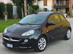 Usata 2014 Opel Adam Due volumi | 5900 € (Buon prezzo)