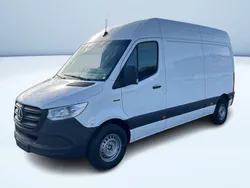 Bianco Nuova 2024 Mercedes E-Sprinter Furgone | 54.900 €