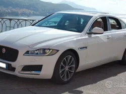 Bianco Usata 2016 Jaguar XF Prestige Tre volumi | 15.000 € (Cara)