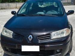 Nero Usata 2006 Renault Mégane II Dynamique Tre volumi | 650 € (Ottimo prezzo)