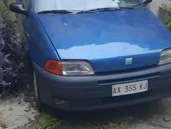 Usata 1997 Fiat Punto Due volumi | 1500 €